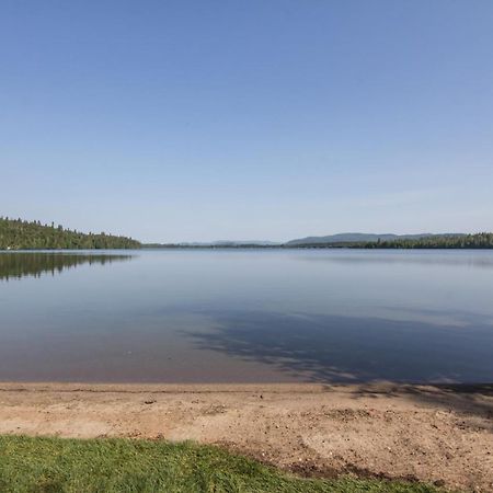 Willa Le Cent Saguenay Zewnętrze zdjęcie